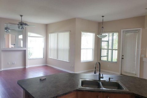 Villa ou maison à louer à Palm Coast, Floride: 4 chambres, 235.79 m2 № 1879683 - photo 11