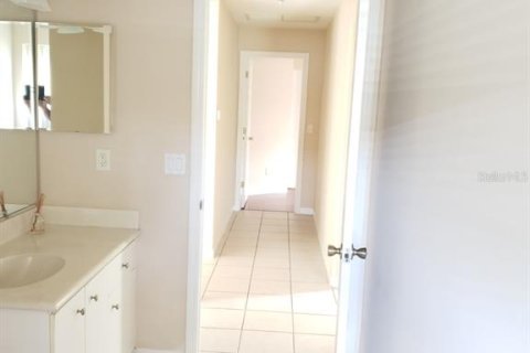 Villa ou maison à louer à Palm Coast, Floride: 4 chambres, 235.79 m2 № 1879683 - photo 22