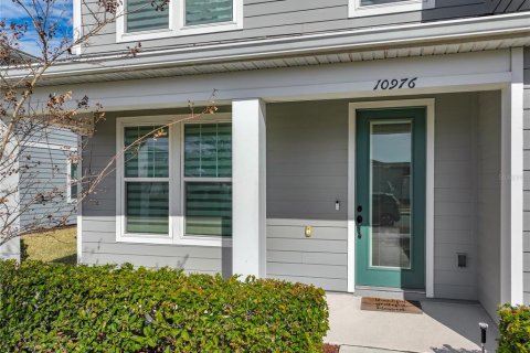 Townhouse in Orlando, Florida 3 bedrooms, 150.5 sq.m. № 2220378 - photo 4