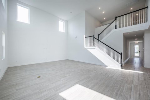 House in Orlando, Florida 5 bedrooms, 287.63 sq.m. № 1767724 - photo 26