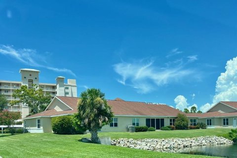 Villa ou maison à vendre à Palmetto, Floride: 2 chambres, 116.41 m2 № 1879602 - photo 4
