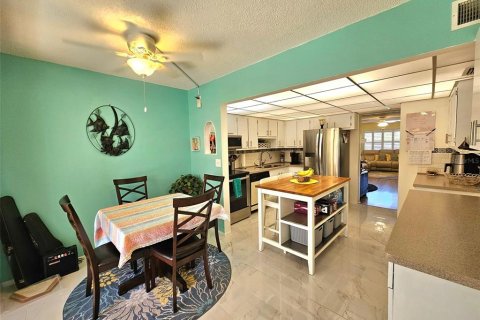 Condominio en venta en Bradenton, Florida, 2 dormitorios, 97.55 m2 № 2114959 - foto 15