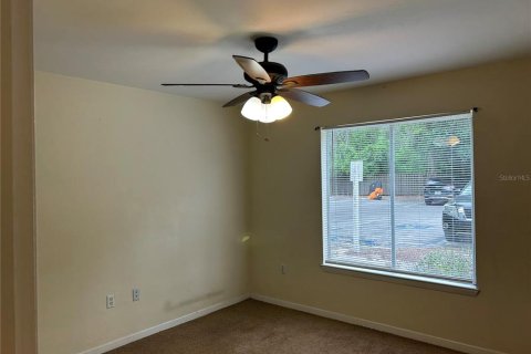 Condo in Gainesville, Florida, 4 bedrooms № 2233010 - photo 10