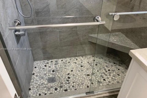 Townhouse in Miami Lakes, Florida 3 bedrooms, 135.54 sq.m. № 1948076 - photo 5