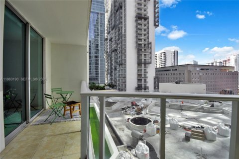 Copropriété à vendre à Miami, Floride: 1 chambre, 68.1 m2 № 2080170 - photo 23