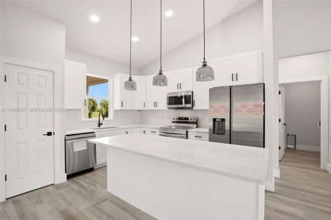 Villa ou maison à vendre à Sebring, Floride: 3 chambres № 2075425 - photo 7