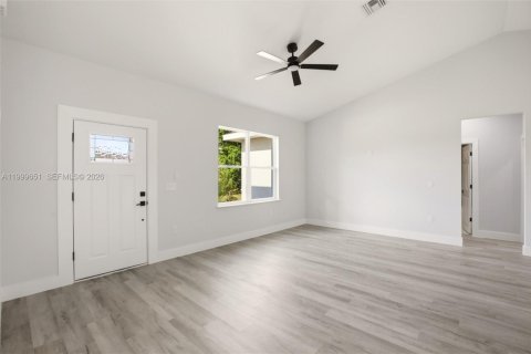 Villa ou maison à vendre à Sebring, Floride: 3 chambres № 2075425 - photo 3