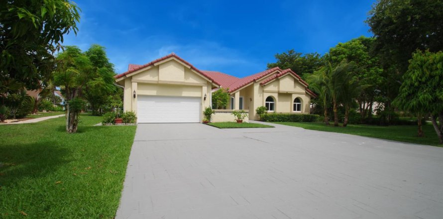 Villa ou maison à Parkland, Floride 4 chambres, 273.32 m2 № 2190244