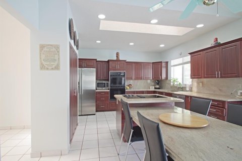 Villa ou maison à vendre à Parkland, Floride: 4 chambres, 273.32 m2 № 2190244 - photo 7