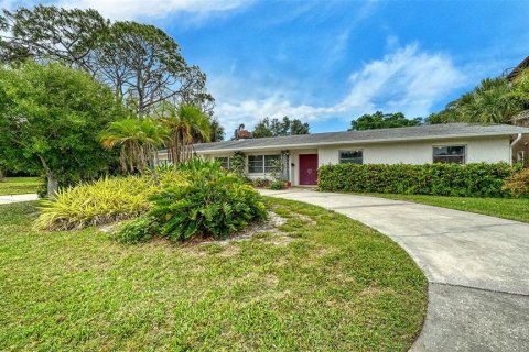 House in Venice, Florida 3 bedrooms, 187.01 sq.m. № 2099738 - photo 5