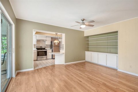 House in Venice, Florida 3 bedrooms, 187.01 sq.m. № 2099738 - photo 17