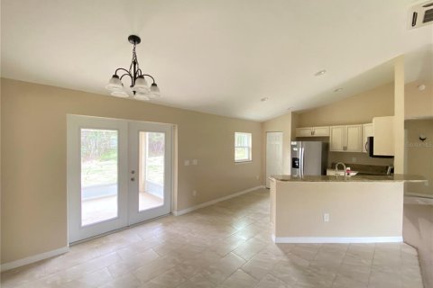 Villa ou maison à louer à Ocala, Floride: 3 chambres, 120.12 m2 № 2424010 - photo 8