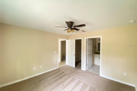 Villa ou maison à louer à Ocala, Floride: 3 chambres, 120.12 m2 № 2424010 - photo 13