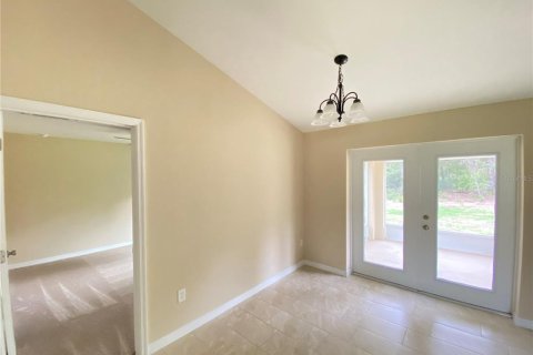 Villa ou maison à louer à Ocala, Floride: 3 chambres, 120.12 m2 № 2424010 - photo 7