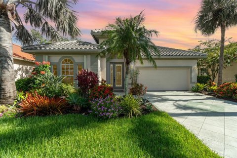 House in Port Charlotte, Florida 2 bedrooms, 167.04 sq.m. № 1784514 - photo 1