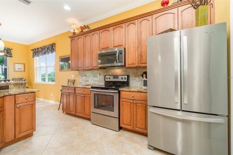 House in Port Charlotte, Florida 2 bedrooms, 167.04 sq.m. № 1784514 - photo 10