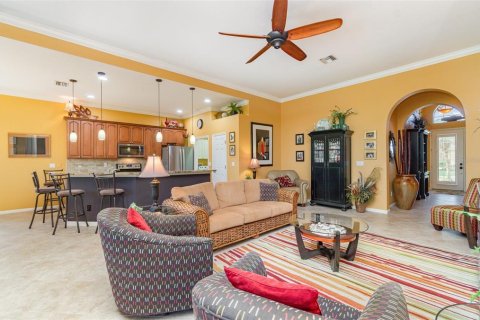 House in Port Charlotte, Florida 2 bedrooms, 167.04 sq.m. № 1784514 - photo 5