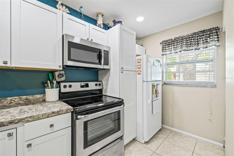 Купить кондоминиум в Сарасота, Флорида 5 комнат, 85.84м2, № 1734486 - фото 8