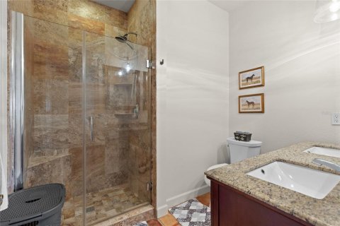 House in Apopka, Florida 2 bedrooms, 253.07 sq.m. № 2122804 - photo 22