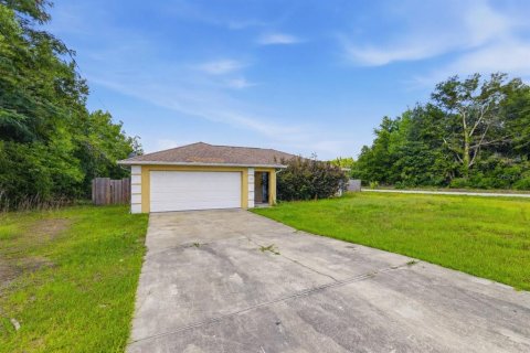 House in Ocala, Florida 3 bedrooms, 127.28 sq.m. № 2098105 - photo 18