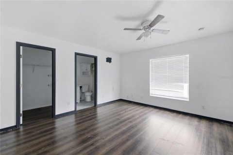 House in Ocala, Florida 3 bedrooms, 127.28 sq.m. № 2098105 - photo 7