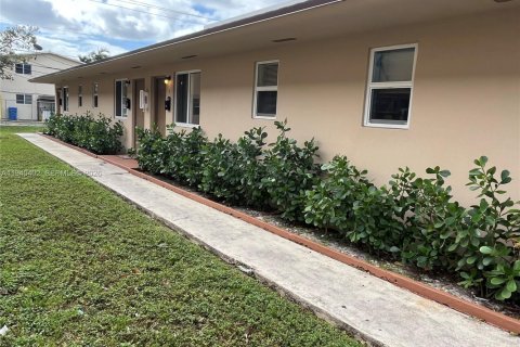 Villa ou maison à Hialeah, Floride 1 chambre, 55.74 m2 № 1997683