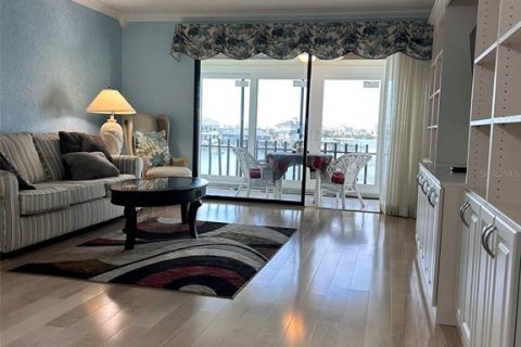 Condo in Clearwater, Florida, 2 bedrooms № 2148506 - photo 10