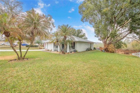 Villa ou maison à vendre à Winter Haven, Floride: 2 chambres, 142.88 m2 № 2238868 - photo 4