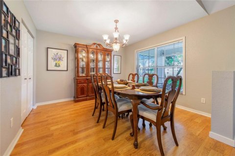 Villa ou maison à vendre à Winter Haven, Floride: 2 chambres, 142.88 m2 № 2238868 - photo 8
