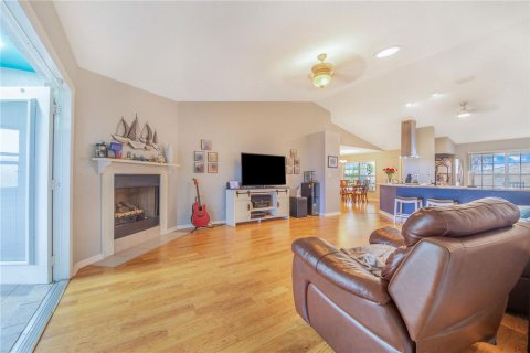 Villa ou maison à vendre à Winter Haven, Floride: 2 chambres, 142.88 m2 № 2238868 - photo 19