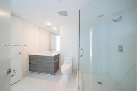 Condo in Miami, Florida, 2 bedrooms  № 2068506 - photo 16