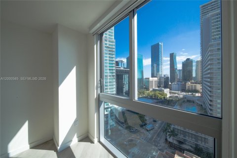 Condo in Miami, Florida, 2 bedrooms  № 2068506 - photo 18
