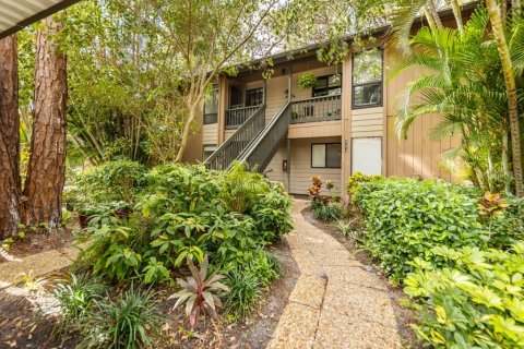 Condo in Sarasota, Florida, 2 bedrooms № 2104693