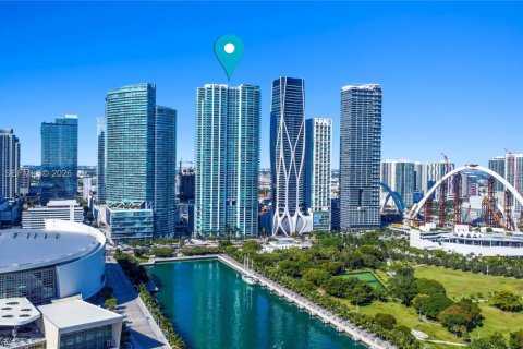 Condo in Miami, Florida, 3 bedrooms № 2057539 - photo 7