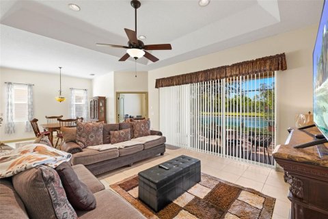 House in Palmetto, Florida 3 bedrooms, 200.85 sq.m. № 1608900 - photo 5