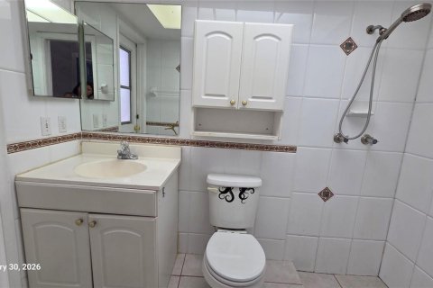 House in Cooper City, Florida 6 bedrooms, 266.82 sq.m. № 2189727 - photo 9