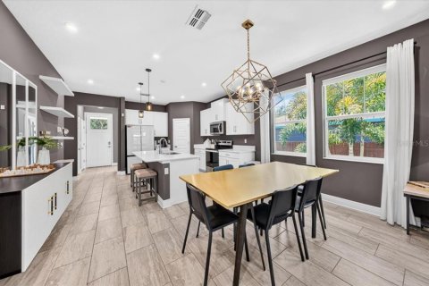 Villa ou maison à vendre à Saint Petersburg, Floride: 3 chambres, 147.16 m2 № 2309828 - photo 4