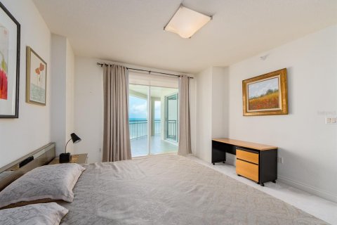 Condo in Clearwater, Florida, 3 bedrooms  № 2231855 - photo 18