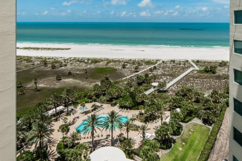 Condo in Clearwater, Florida, 3 bedrooms  № 2231855 - photo 10