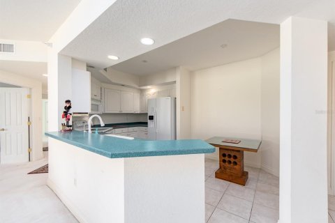 Condo in Clearwater, Florida, 3 bedrooms  № 2231855 - photo 13