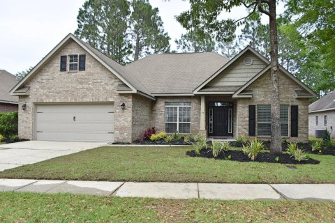 House in Freeport, Florida 4 bedrooms, 209.12 sq.m. № 560191 - photo 1