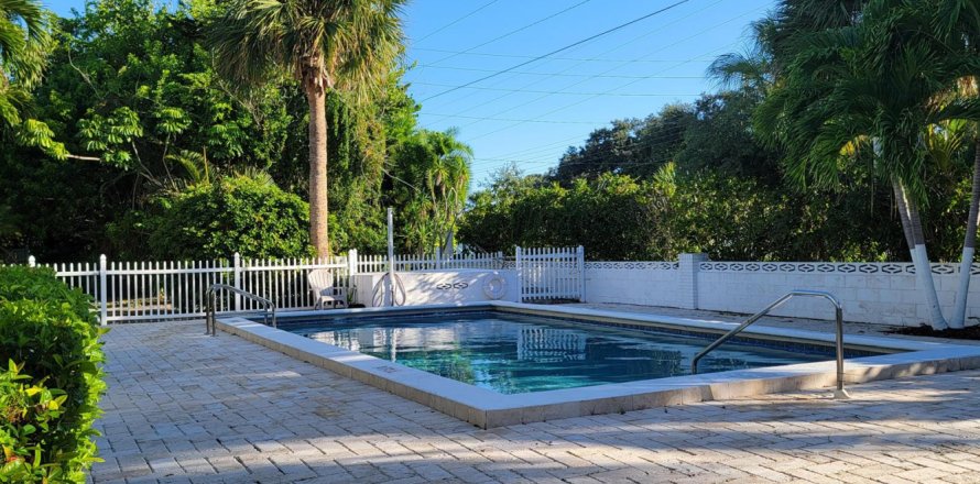 Condo à Vero Beach, Floride, 2 chambres  № 2376222
