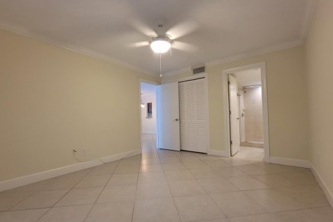 Copropriété à louer à Vero Beach, Floride: 2 chambres, 91.97 m2 № 2376222 - photo 15