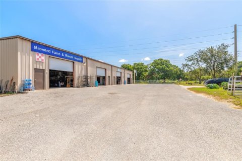 Immobilier commercial à vendre à Cocoa, Floride: 55.74 m2 № 1856557 - photo 6