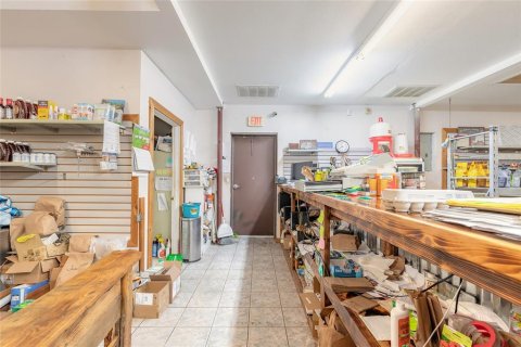 Immobilier commercial à vendre à Cocoa, Floride: 55.74 m2 № 1856557 - photo 10