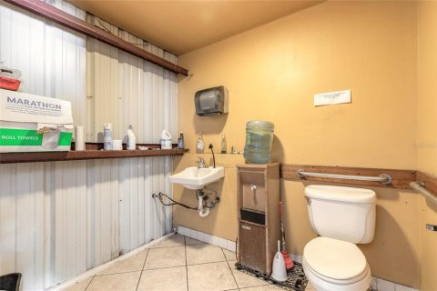 Immobilier commercial à vendre à Cocoa, Floride: 55.74 m2 № 1856557 - photo 11