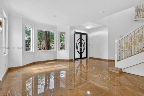 Casa en venta en Miramar, Florida, 5 dormitorios, 295.8 m2 № 2073006 - foto 9