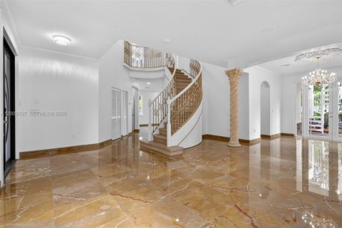 Casa en venta en Miramar, Florida, 5 dormitorios, 295.8 m2 № 2073006 - foto 8