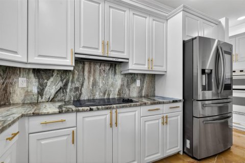 Casa en venta en Miramar, Florida, 5 dormitorios, 295.8 m2 № 2073006 - foto 24