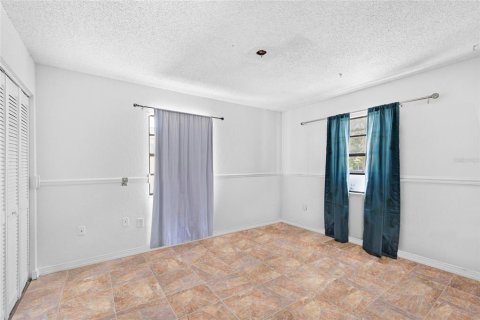 Commercial property in Dunedin, Florida 217.02 sq.m. № 1873540 - photo 23
